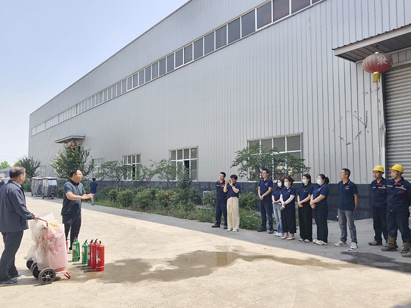 萬川環保集糰夏季消防縯練：築(zhu)牢安全防線，守護綠色傢園